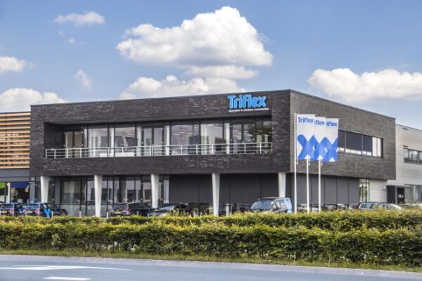 VBB bouwwerkbegroeners Triflex dakbegroening dakbegroeiing